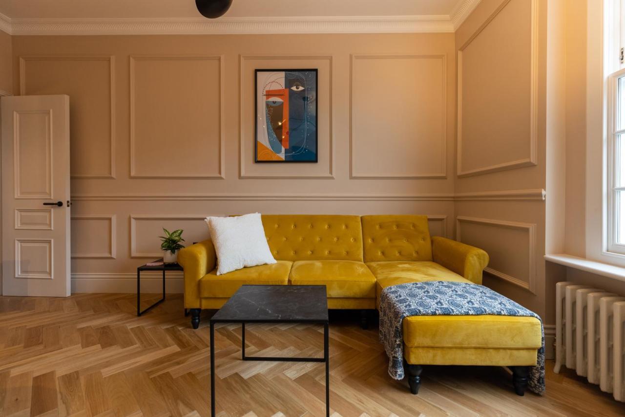 Boutique Apartment In Camden Road Londra Exterior foto