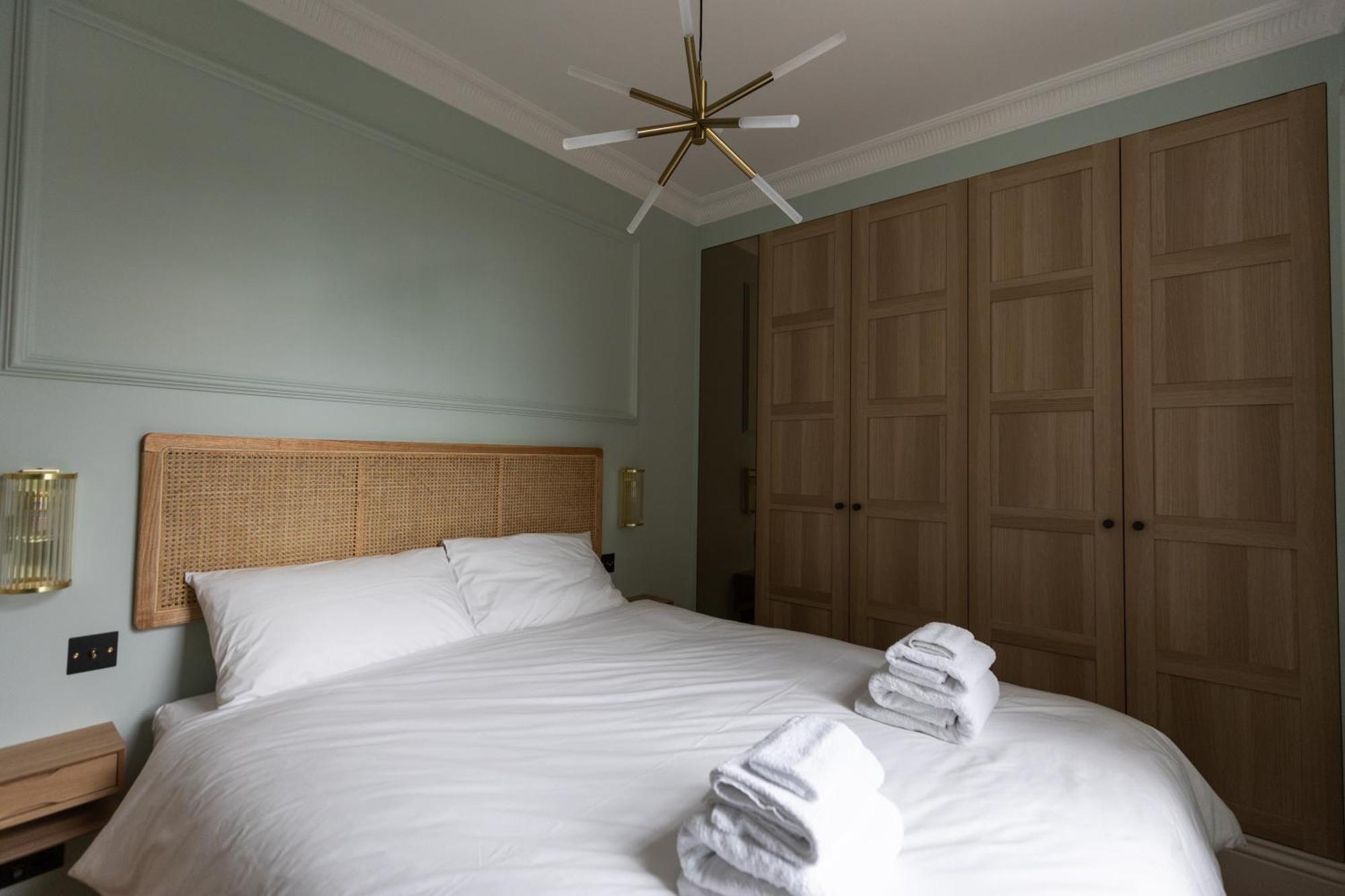 Boutique Apartment In Camden Road Londra Exterior foto